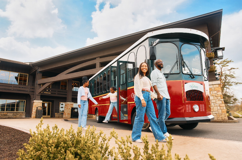 Photo of Oglebay shuttle bus